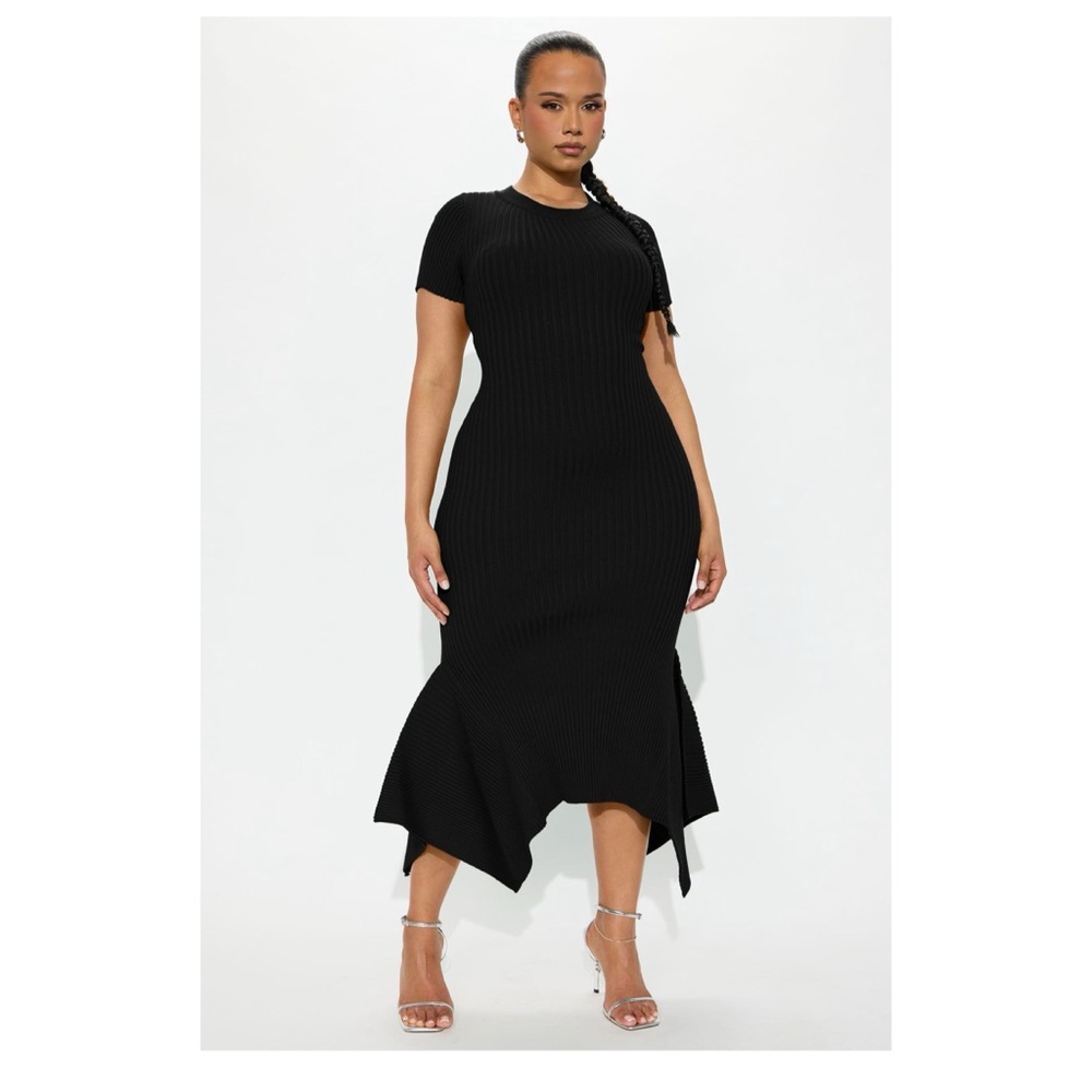 Rare Catch Ribbed Midi Dress - Black